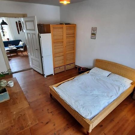 Altbau Charme & Mittendrin Stralsund Esterno foto